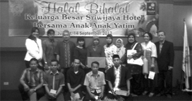 Halal Bihalal dan Santunan untuk Anak Yatim Halal Bihalal dan Santunan untuk Anak Yatim