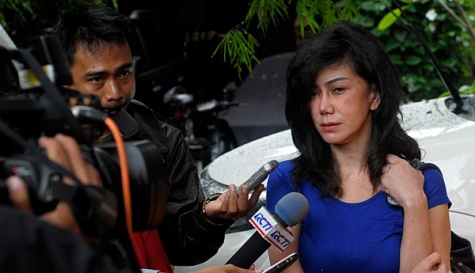 Ibu Raffi Ahmad Menduga Ada Jebakan