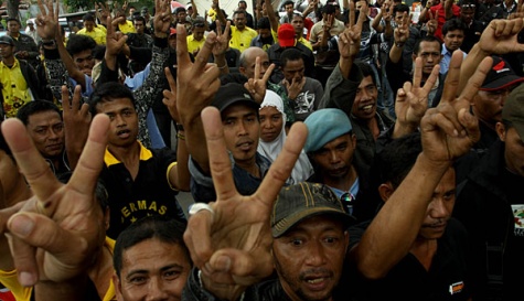 Hasil Pilkada Diumumkan, Makassar Rusuh