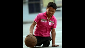 Tidak Punya Kaki, Bercita-cita Jadi Atlet Basket