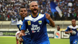 Persib Bandung Libas Madura United 2-1