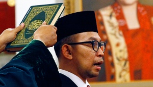 Chatib Basri Dilantik Jadi Menteri Keuangan