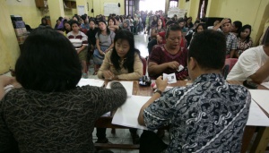 Lokalisasi Tambak Asri Ditutup, Mucikari dan PSK Dipulangkan