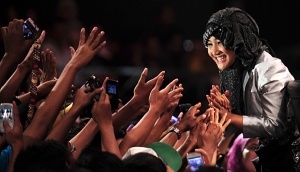 Fatin Juara X-Factor Indonesia