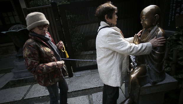 Gadget Penyebab Stroke Pada Remaja