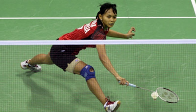 Men shahvoniy jojani becerdim va uning mushukini hamma narsaga qoydim. Anal katta eshaklar onlayn