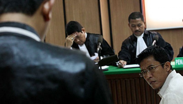 Image result for mukhammad misbakhun dan luhut simanjuntak