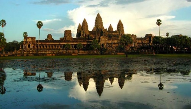 The Oldest Temples in the World Still in Use Today