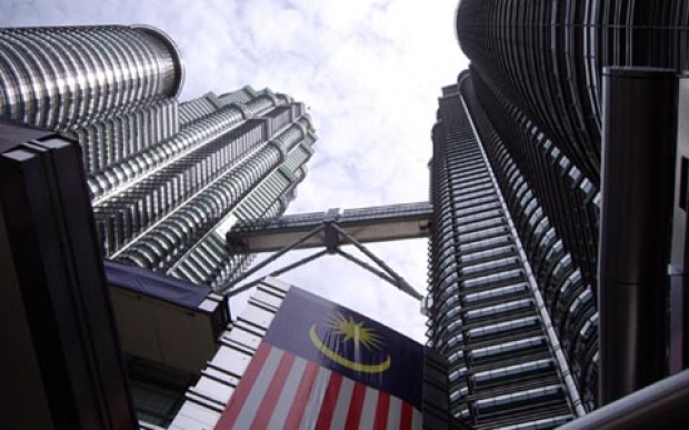 Indonesia Falls to 40th in 2025 Competitiveness Ranking, Trails Behind Malaysia