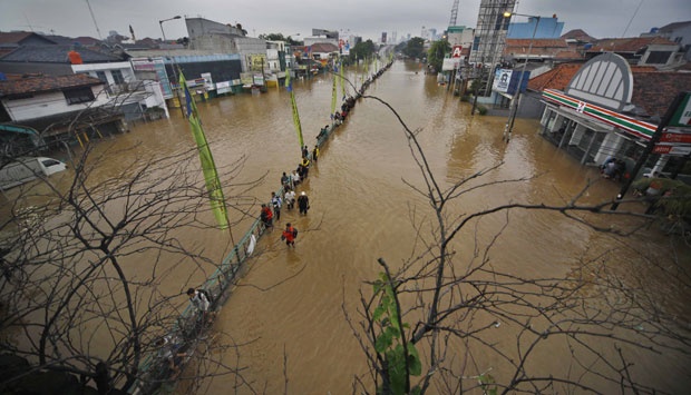 Bali Floods Kill Two, 200 Evacuated Across Several Regencies