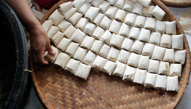 Hasil gambar untuk wajit CILILIN oleh oleh