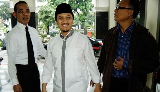 Surabaya Investors Report Cleric Yusuf Mansur to Police