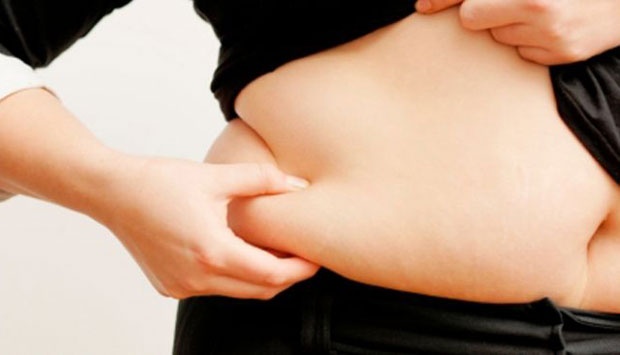 9 Foods and Beverages to Avoid for a Flatter Stomach