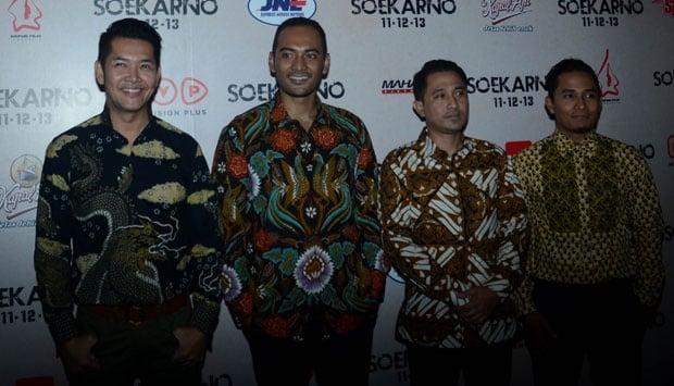 aktor film soekarno para pesohor di gala premier film soekarno foto tempo co aktor film soekarno para pesohor di gala premier film soekarno foto tempo co