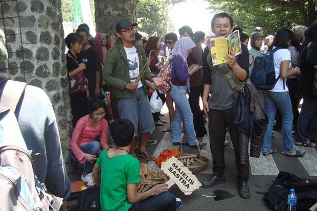 Bandung Literary Community Celebrates 5th Anniversary 