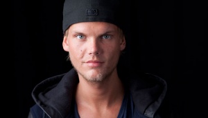 DJ Avicii Meninggal, Banyak Netizen Tak Percaya