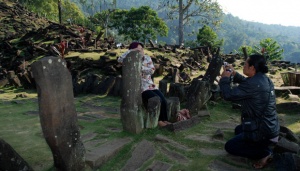 Libur Natal, Situs Megalit Gunung Padang Dipadati 500 Pengunjung