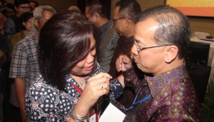 Kasus Emirsyah Satar, KPK Periksa Suami Dian Sastro Enam Jam