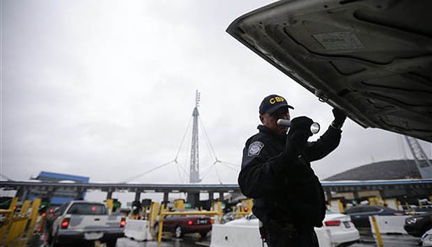 US Homeland Security Shuts Down Over Budget Dispute