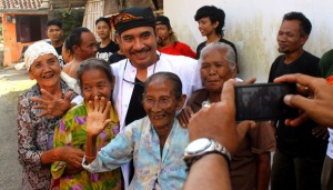 Sempat Pingsan, Bupati Tegal Enthus Susmono Meninggal Dunia