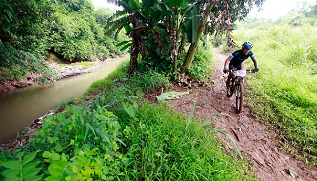 Jalur Trabasan Sepeda Gunung MTB di Kecamatan Mojo