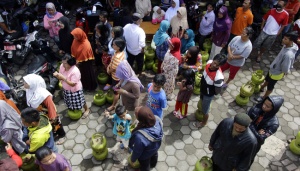 Elpiji 3 Kg Langka, Bojonegoro dan Lamongan Gelar Operasi Pasar