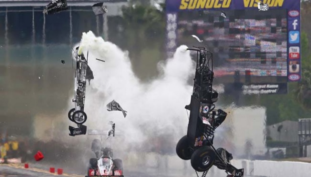 Hasil gambar untuk kecelakaan drag race