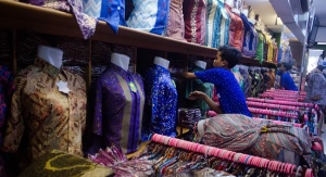Ketika Pedagang Grosir Tanah Abang Mulai Melirik Retail Online