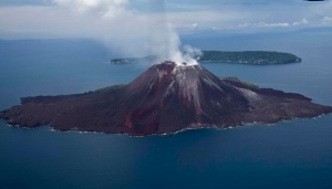 Gunung Krakatau ke Semifinal Polling Twitter Volcano Cup 2018