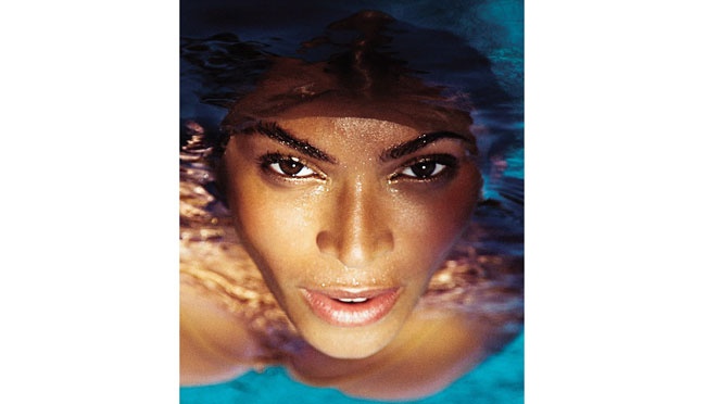 Mengintip Sesi Foto Beyonce Berbikini Seksi | tempo.co