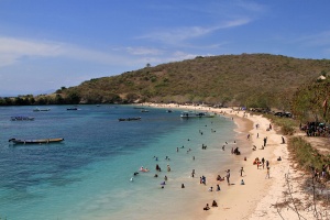 Berwisata Halal di Indonesia, Ini Uang Belanja Turis Timur Tengah