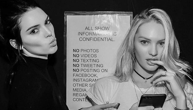 Ulah Nakal Model di Belakang Victoria`s Secret Show | tempo.co