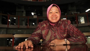 Ketika Risma Emoh Gantikan Azwar Anas Maju Pilgub Jatim