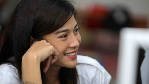 Dian Sastro dan Mikha Tambayong Ikuti Kirab Obor Asian Games 2018