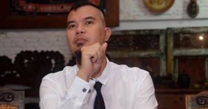 Saksi Tak Hadir, Sidang Ujaran Kebencian Ahmad Dhani Ditunda Lagi