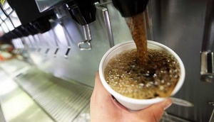 Nyamuk Senang Memangsa Penggemar Minuman Bersoda, Ini Sebabnya