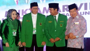 Kopiah Romahurmuziy Bukti Pasangan Ganjar-Gus Yasin Didukung PPP