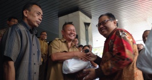 Menteri Koperasi Berikan Modal Rp 13 Juta ke Mahasiswa Bali