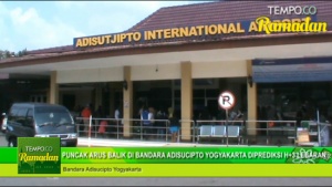 Gunung Merapi Meletus, Bandara Adisucipto Ditutup Sementara