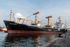 Kembangkan Tol Laut, Menhub Budi Karya Gandeng ITS