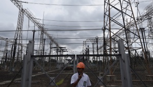 Di PLN Bogor, Pasang Baru Listrik Bisa Pakai Sarung Peci