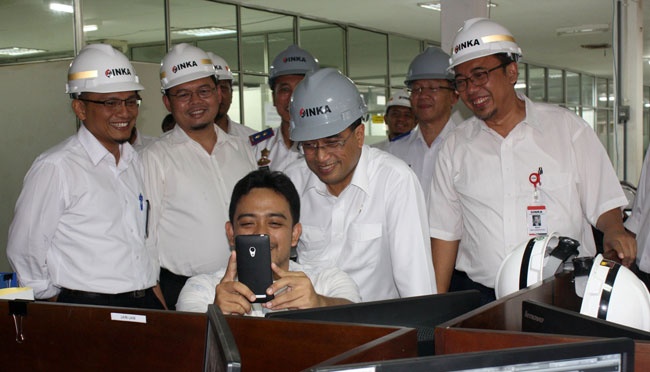 Inka Kebut Produksi Kereta Lebaran Pesanan Pt Kai Tempo Co