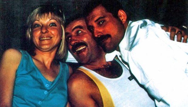 Foto Foto Langka Freddie Mercury Dengan Pacar Gay Nya Foto Tempo Co Foto Foto Langka Freddie Mercury Dengan Pacar Gay Nya Foto Tempo Co