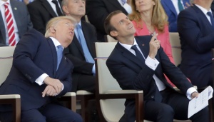 Macron Pimpin Inisiatif Global Perubahan Iklim Paris Tanpa Trump