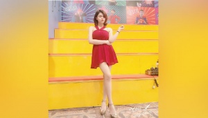 DJ Butterfly dan 3 Seleb Hollywood Punya Perut Rata, Rahasianya..