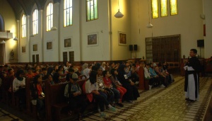 Misa Natal di Bandung dan Ambon Berlangsung Aman dan Khidmat