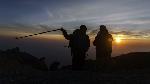 Menikmati Sensasi Mendaki Gunung Berapi Paling Aktif di Indonesia