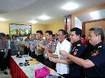 Bea Cukai Makassar Te mukan 989 Butir Ekstasi di Alat Karaoke Mini