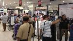 Debenhams Department Store Gelar Diskon Hingga 80 Persen