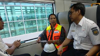 Menteri BUMN: Kereta Cepat Jakarta-Bandung Jalan Terus
